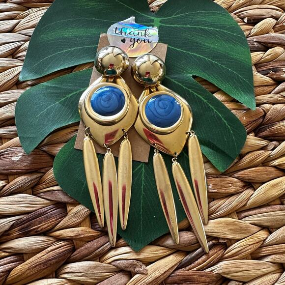 BOGO FREE STATEMENT 1980s Egyptian revival earrings - Picture 1 of 5